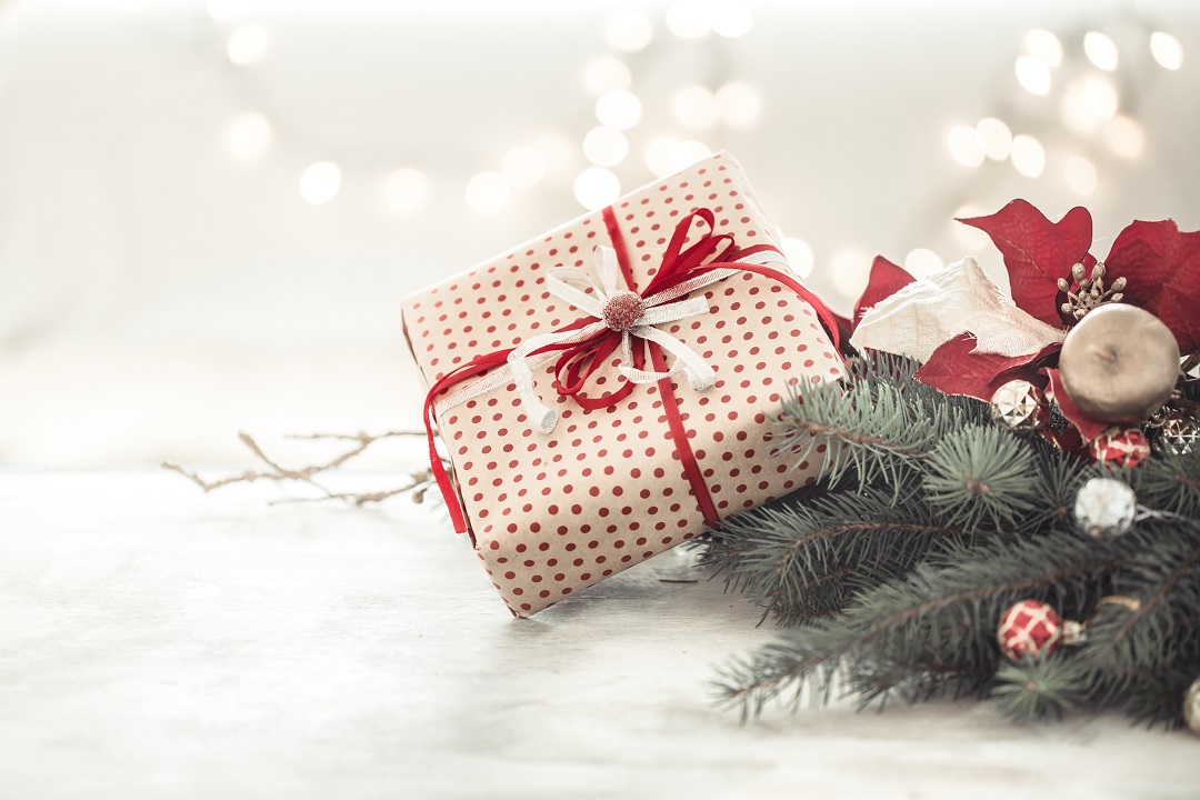 christmas holiday background with gift box