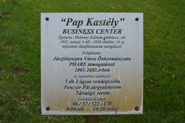 papkastely-0006F04942B1-E93A-703E-224C-E5FC38E831FF.jpg