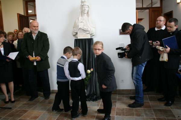 szent-erzsebet-4208EF228-320F-65FE-E03F-08A3D1E29063.jpg